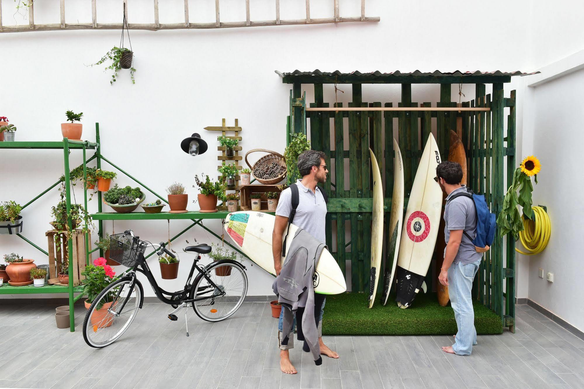 Mercearia D'Alegria Boutique B&B Peniche Exterior foto
